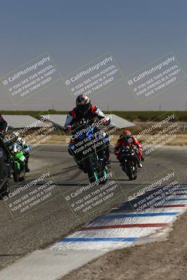 media/Oct-06-2025-2WTD (Mon) [[90522c3a0b]]/B Group/1220pm (Wheelie Bump)/